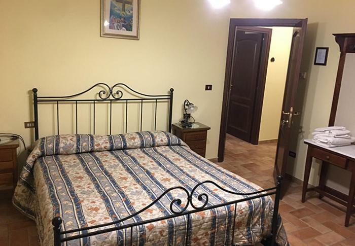 Villa Il renaiolo à Spello Extérieur photo