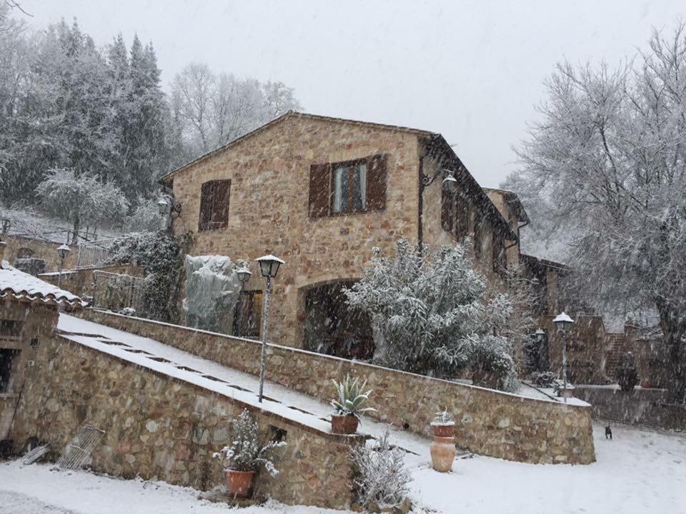 Villa Il renaiolo à Spello Extérieur photo